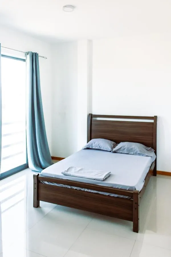 Beautiful And Brand New 2 Bedrooms Apartment/ Magnifico E Novo Apartamento T2 Praia